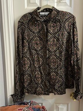 Vintage Lucia Lukken Broomskirts Patterned Black & Brown Button-Up Blouse.